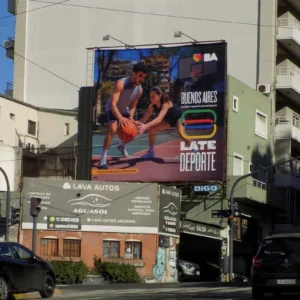 6866 / Garay, Juan de, Av. 304 y Balcarce