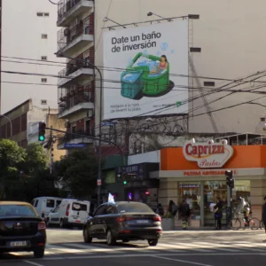E266 / Rivadavia, Av. 3515